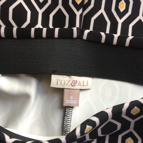 Pull on Skirt - Picture 5 of 6